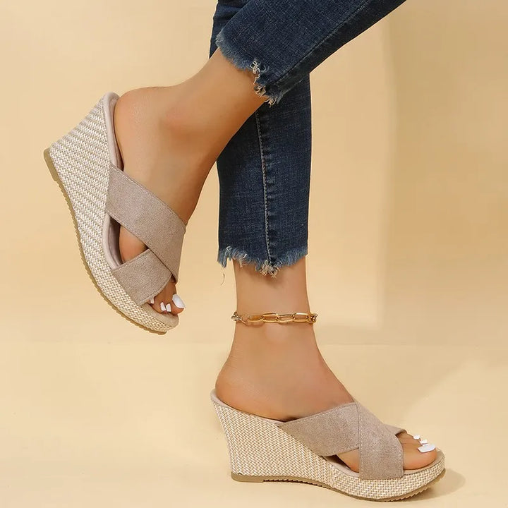 Jewel - Chic Sandals